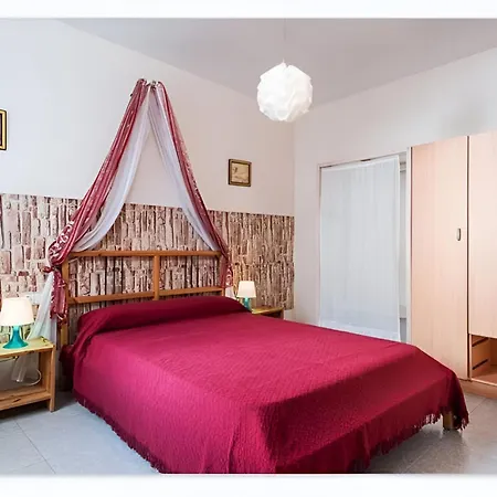 3 Playa Bateles 750m Apartment *