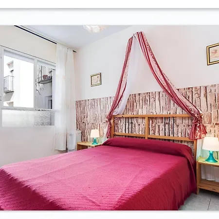 3 Playa Bateles 750m Apartment *